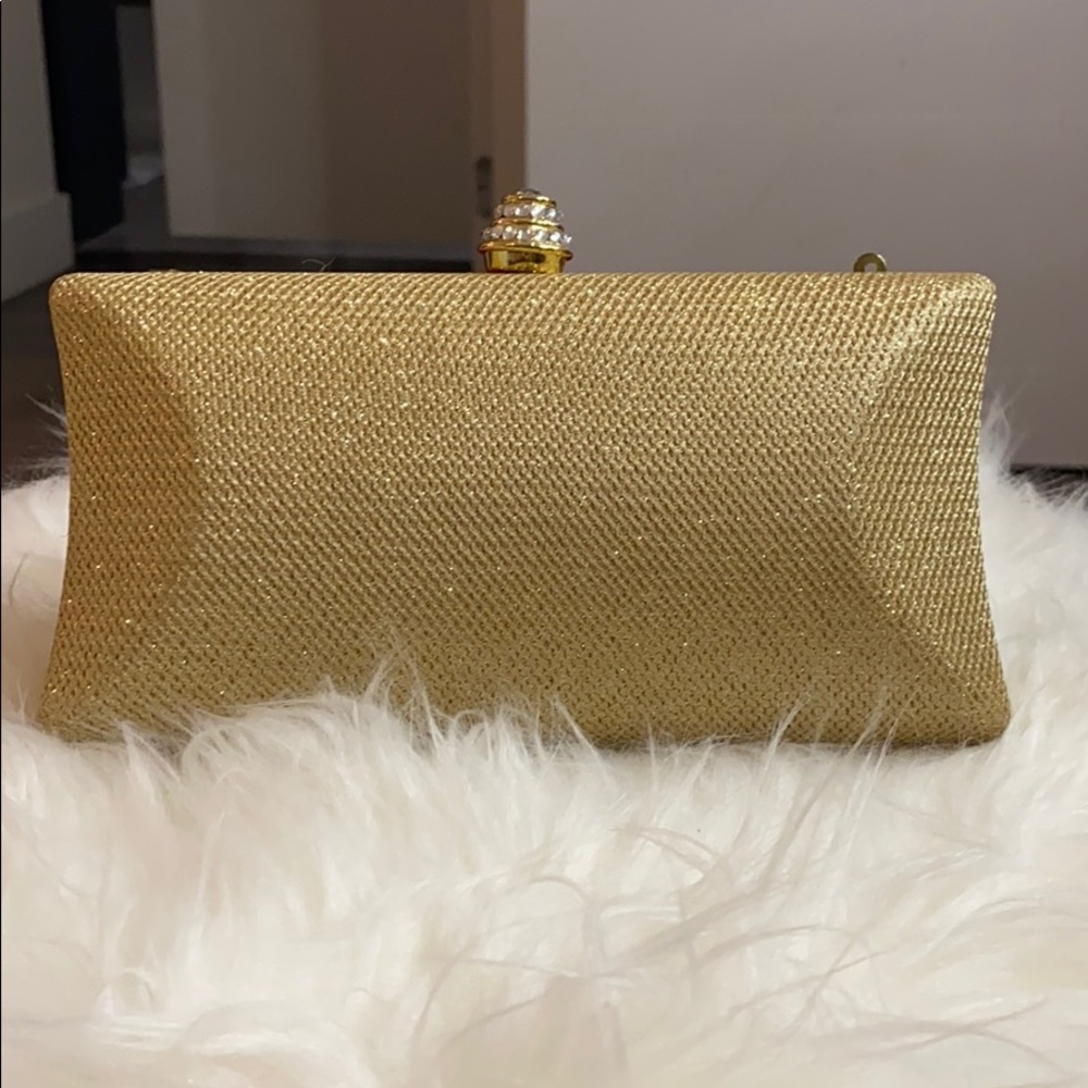 Glitter Chain Clutch